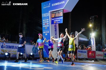 HO CHI MINH CITY NIGHT RUN EXIMBANK 2024 - Ảnh #2033979