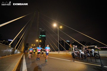 HO CHI MINH CITY NIGHT RUN EXIMBANK 2024 - Ảnh #2025062