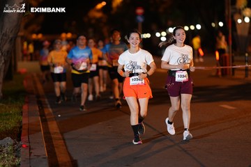 HO CHI MINH CITY NIGHT RUN EXIMBANK 2024 - Ảnh #2158958