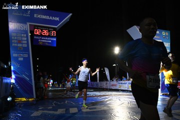 HO CHI MINH CITY NIGHT RUN EXIMBANK 2024 - Ảnh #2061668