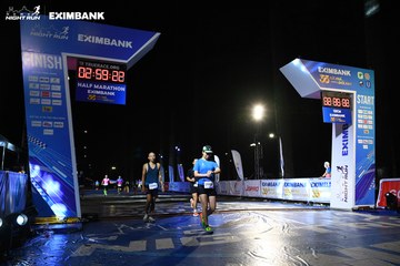 HO CHI MINH CITY NIGHT RUN EXIMBANK 2024 - Ảnh #2060783