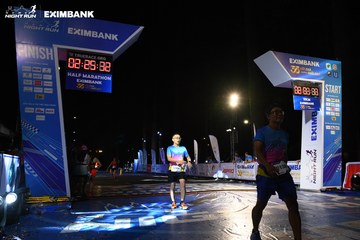 HO CHI MINH CITY NIGHT RUN EXIMBANK 2024 - Ảnh #2060611