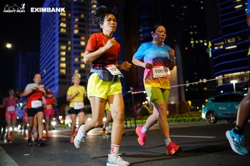 HO CHI MINH CITY NIGHT RUN EXIMBANK 2024 - Ảnh #1989749