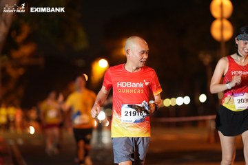 HO CHI MINH CITY NIGHT RUN EXIMBANK 2024 - Ảnh #2160558
