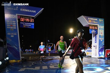 HO CHI MINH CITY NIGHT RUN EXIMBANK 2024 - Ảnh #2064593