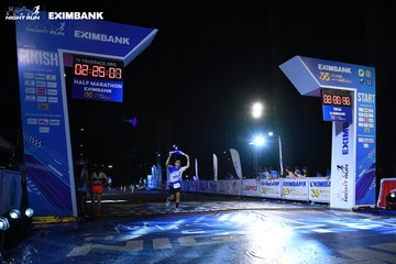 HO CHI MINH CITY NIGHT RUN EXIMBANK 2024 - Ảnh #2060265