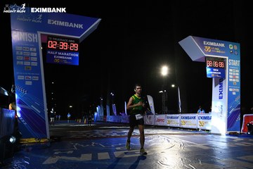 HO CHI MINH CITY NIGHT RUN EXIMBANK 2024 - Ảnh #2060744