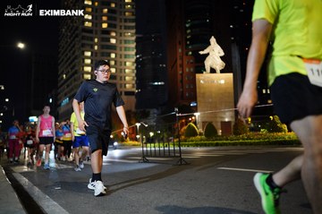 HO CHI MINH CITY NIGHT RUN EXIMBANK 2024 - Ảnh #1990015