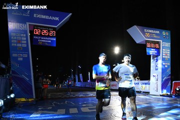 HO CHI MINH CITY NIGHT RUN EXIMBANK 2024 - Ảnh #2060488