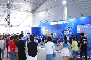 HO CHI MINH CITY NIGHT RUN EXIMBANK 2024 - Ảnh #1965586