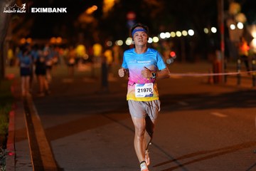 HO CHI MINH CITY NIGHT RUN EXIMBANK 2024 - Ảnh #2159166