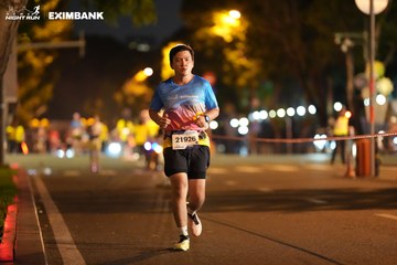 HO CHI MINH CITY NIGHT RUN EXIMBANK 2024 - Ảnh #2160062