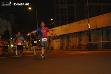 HO CHI MINH CITY NIGHT RUN EXIMBANK 2024 - Ảnh #2032688