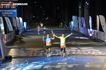 HO CHI MINH CITY NIGHT RUN EXIMBANK 2024 - Ảnh #2028135