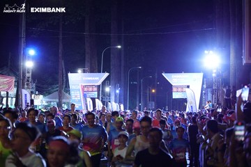 HO CHI MINH CITY NIGHT RUN EXIMBANK 2024 - Ảnh #1970272