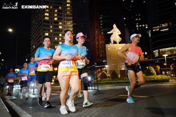 HO CHI MINH CITY NIGHT RUN EXIMBANK 2024 - Ảnh #1990497