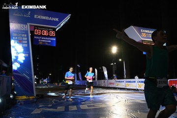 HO CHI MINH CITY NIGHT RUN EXIMBANK 2024 - Ảnh #2064938