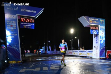 HO CHI MINH CITY NIGHT RUN EXIMBANK 2024 - Ảnh #2064484