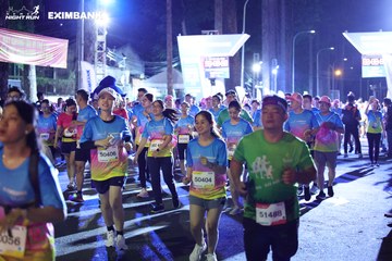 HO CHI MINH CITY NIGHT RUN EXIMBANK 2024 - Ảnh #1971944