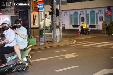 HO CHI MINH CITY NIGHT RUN EXIMBANK 2024 - Ảnh #2030726