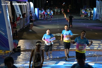HO CHI MINH CITY NIGHT RUN EXIMBANK 2024 - Ảnh #2033110