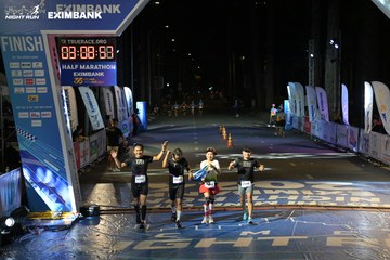 HO CHI MINH CITY NIGHT RUN EXIMBANK 2024 - Ảnh #2029049