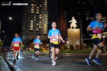 HO CHI MINH CITY NIGHT RUN EXIMBANK 2024 - Ảnh #1989746