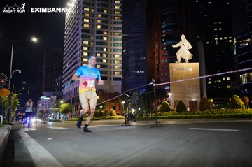 HO CHI MINH CITY NIGHT RUN EXIMBANK 2024 - Ảnh #1989342