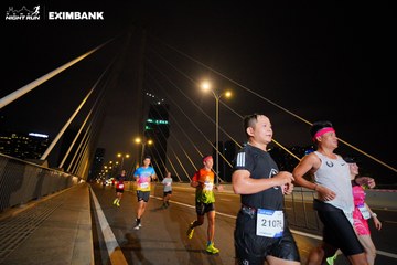 HO CHI MINH CITY NIGHT RUN EXIMBANK 2024 - Ảnh #2024689