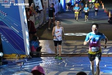 HO CHI MINH CITY NIGHT RUN EXIMBANK 2024 - Ảnh #2028377