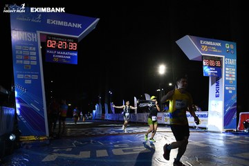 HO CHI MINH CITY NIGHT RUN EXIMBANK 2024 - Ảnh #2063416