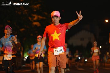 HO CHI MINH CITY NIGHT RUN EXIMBANK 2024 - Ảnh #2031406