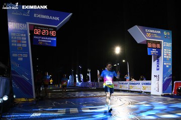 HO CHI MINH CITY NIGHT RUN EXIMBANK 2024 - Ảnh #2063573