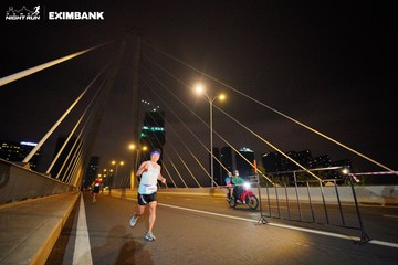 HO CHI MINH CITY NIGHT RUN EXIMBANK 2024 - Ảnh #2024995
