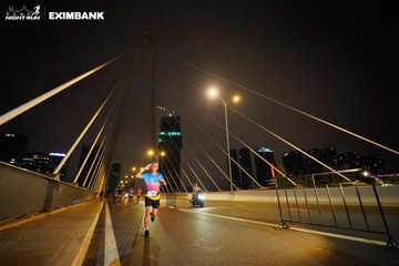 HO CHI MINH CITY NIGHT RUN EXIMBANK 2024 - Ảnh #2026695