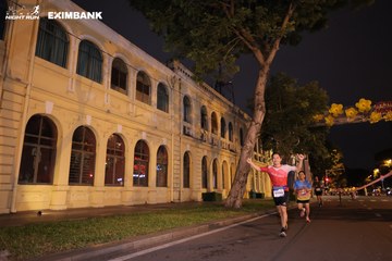 HO CHI MINH CITY NIGHT RUN EXIMBANK 2024 - Ảnh #2102830
