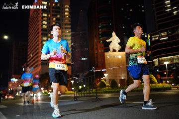 HO CHI MINH CITY NIGHT RUN EXIMBANK 2024 - Ảnh #1990219