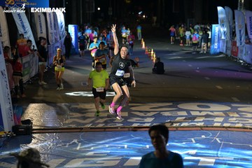 HO CHI MINH CITY NIGHT RUN EXIMBANK 2024 - Ảnh #2032724