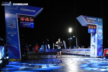 HO CHI MINH CITY NIGHT RUN EXIMBANK 2024 - Ảnh #2062638