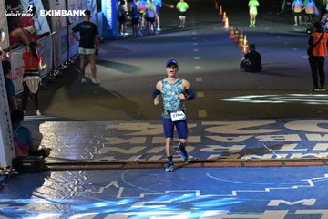 HO CHI MINH CITY NIGHT RUN EXIMBANK 2024 - Ảnh #2028544