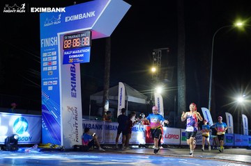 HO CHI MINH CITY NIGHT RUN EXIMBANK 2024 - Ảnh #2035376