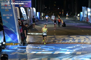 HO CHI MINH CITY NIGHT RUN EXIMBANK 2024 - Ảnh #2026766