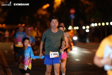 HO CHI MINH CITY NIGHT RUN EXIMBANK 2024 - Ảnh #2158858