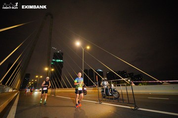 HO CHI MINH CITY NIGHT RUN EXIMBANK 2024 - Ảnh #2027495