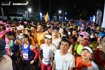 HO CHI MINH CITY NIGHT RUN EXIMBANK 2024 - Ảnh #1970172