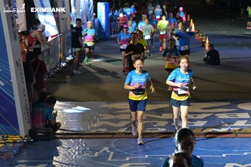 HO CHI MINH CITY NIGHT RUN EXIMBANK 2024 - Ảnh #2028104