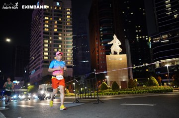 HO CHI MINH CITY NIGHT RUN EXIMBANK 2024 - Ảnh #1990034