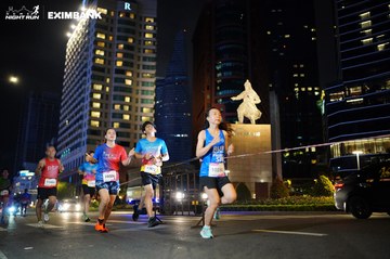 HO CHI MINH CITY NIGHT RUN EXIMBANK 2024 - Ảnh #1989289