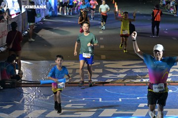 HO CHI MINH CITY NIGHT RUN EXIMBANK 2024 - Ảnh #2028520