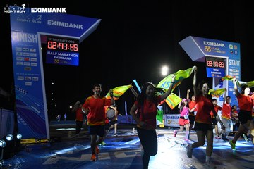 HO CHI MINH CITY NIGHT RUN EXIMBANK 2024 - Ảnh #2062645